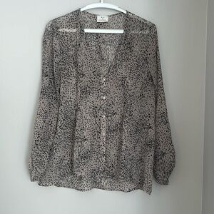 Women’s Sheet Oversized Leopard Top - Pins and Needles - Medium